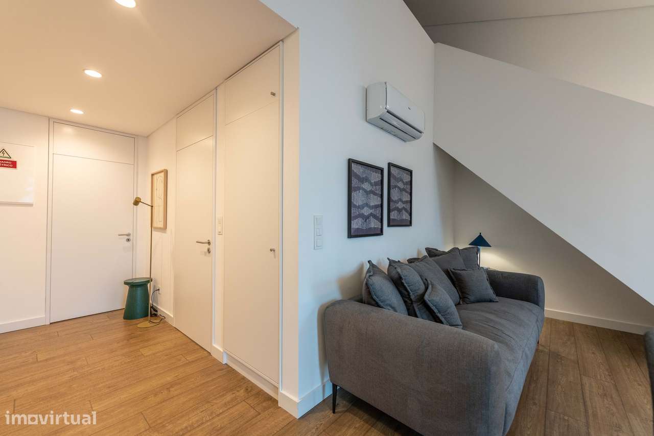 Apartamento T2 com licença AL no coração de Ponta Delgada - Grande imagem: 5/25