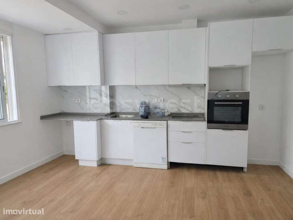 T2 - Barreiro- Renovado - Perto do tribunal - Grande imagem: 2/3