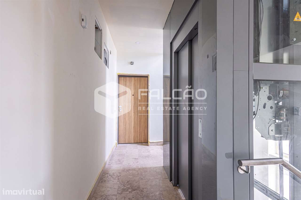 Apartamento T2 Venda em Santarém (Marvila), Santa Iria da Ribeira de S-47