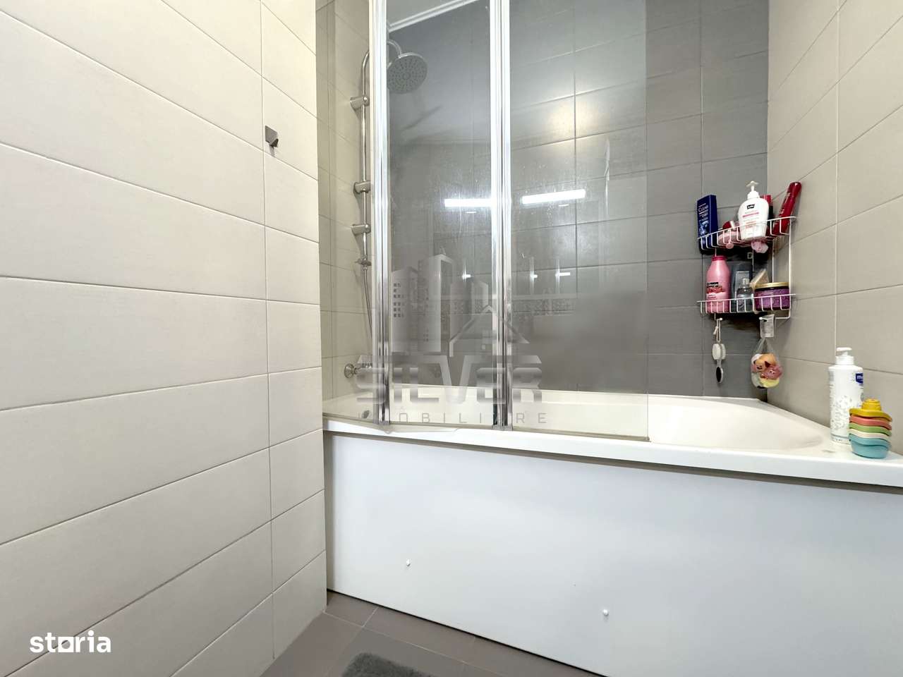 Apartament cu 2 camere dec./55mp/parcare subterana/zona repr.Bmw.-6