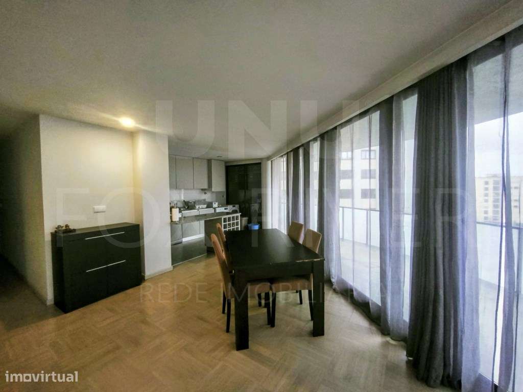 Apartamento T3 - Centro de Valença - Grande imagem: 4/16