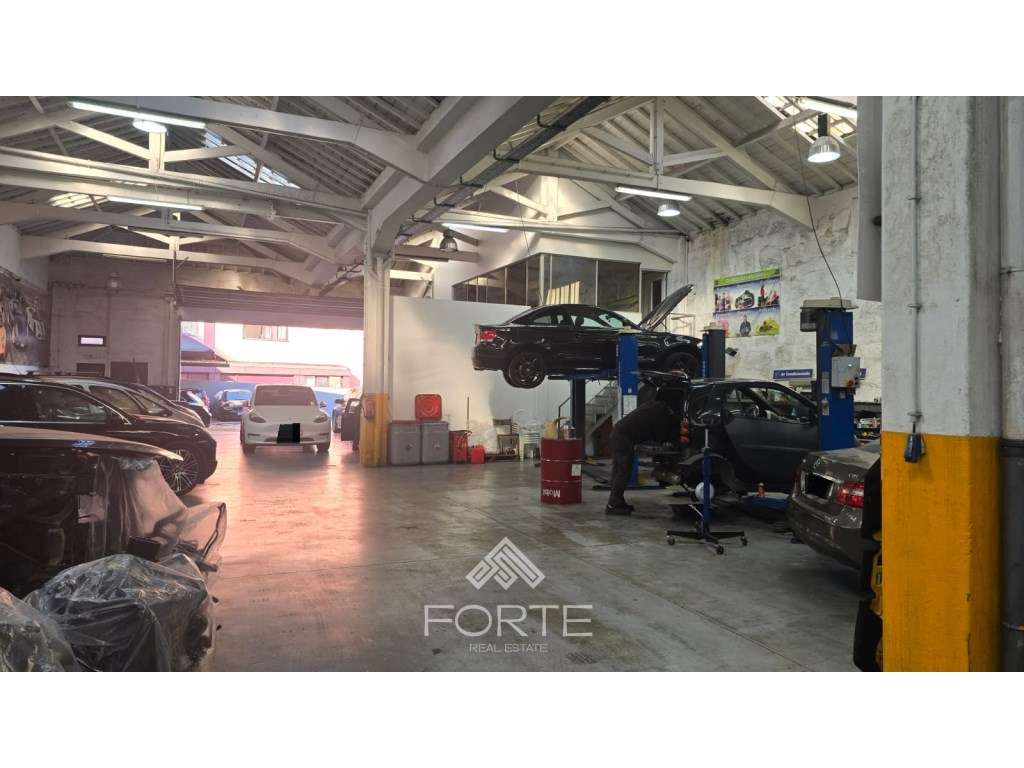 Armazém em Campanhã - Porto-10