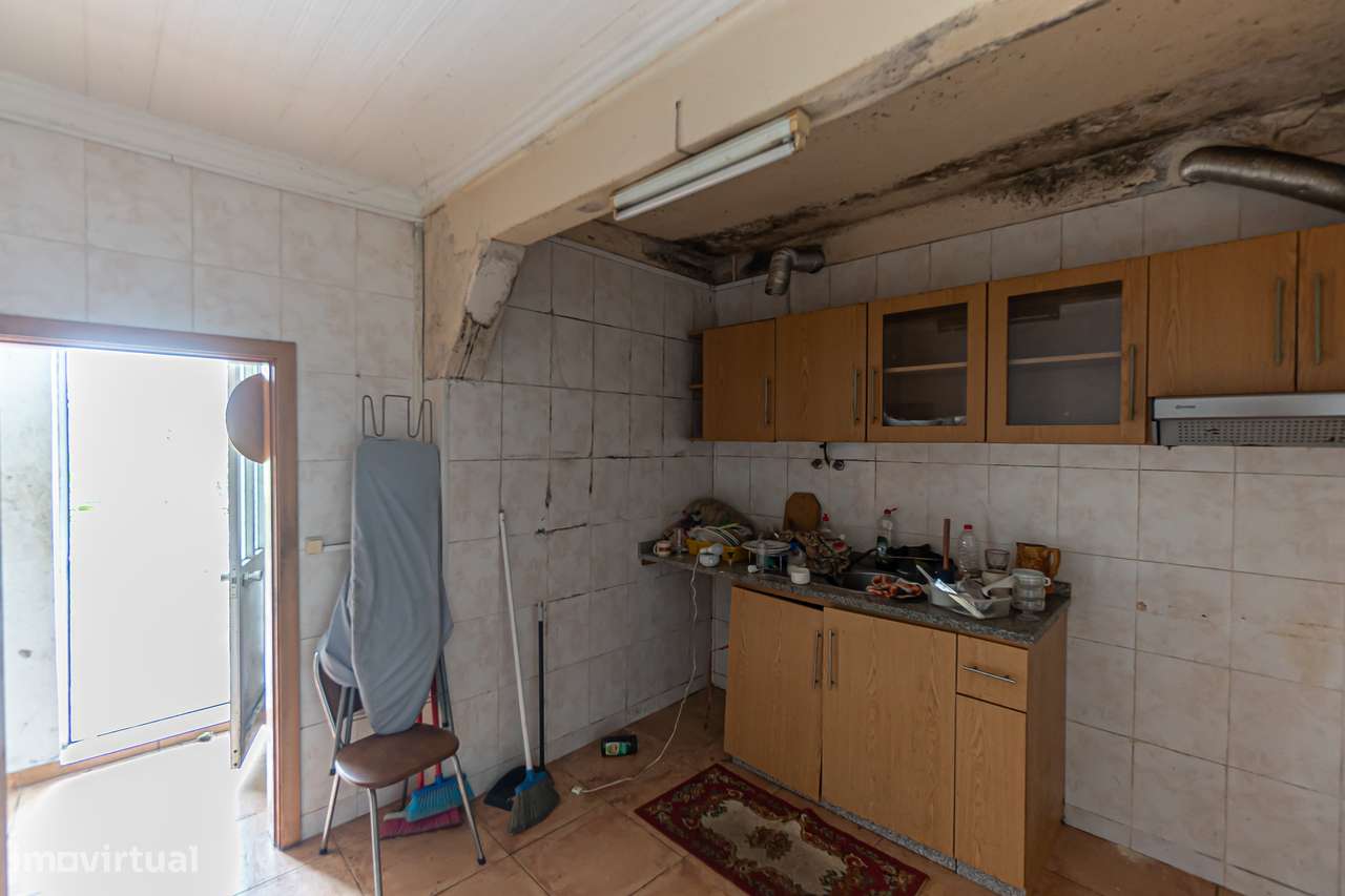 MORADIA T1 | SANTO TIRSO | INVESTIMENTO / REABILITAÇÃO-14