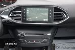 Peugeot 308 SW PureTech 130 Stop & Start Allure - 28