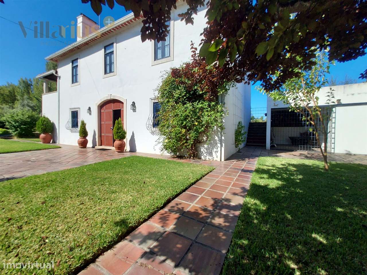 Moradia T4 senhorial c/ terreno entre Tomar e Fátima-10