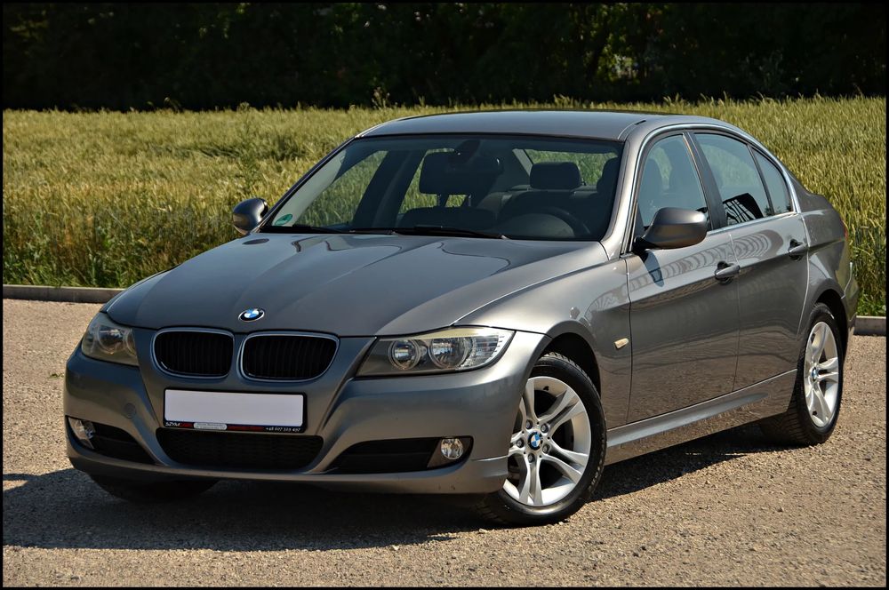 BMW 3 Series E90/E91/E92/E93 (2005-2012) 318d 2010