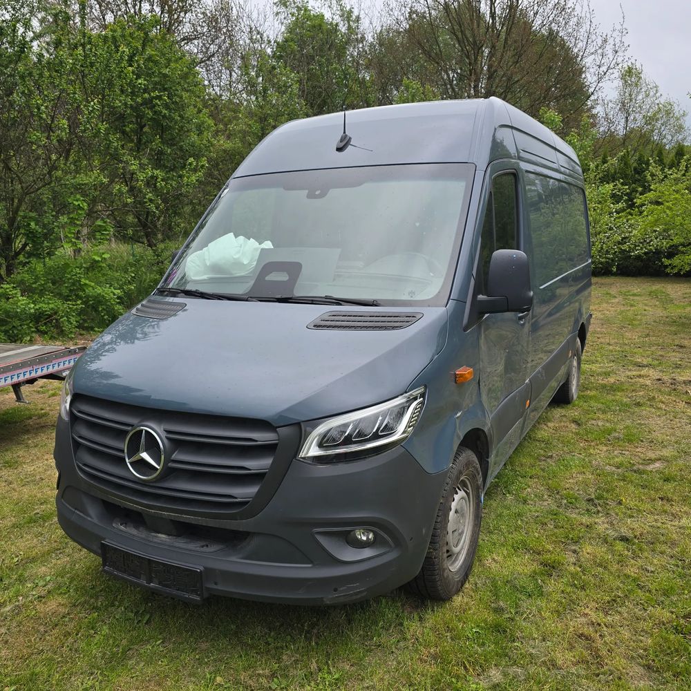 Mercedes-Benz Sprinter 2024
