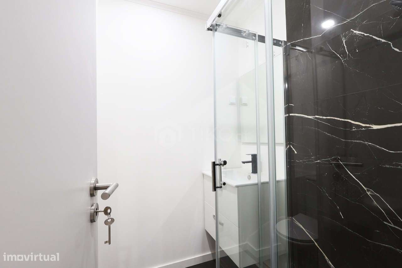 T4 TOTALMENTE REMODELADO NA DAMAIA – PRONTO A HABITAR | LOCALIZAÇÃO E-9