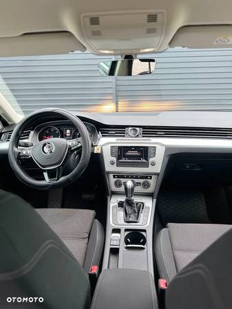 Volkswagen Passat 2.0 TDI BMT Comfortline DSG - 14