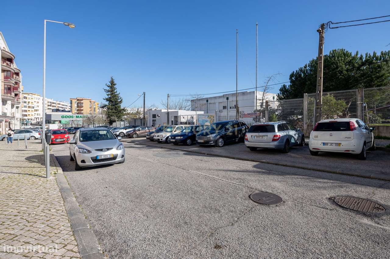 Espaço comercial para restauração em Almada - Grande imagem: 5/12