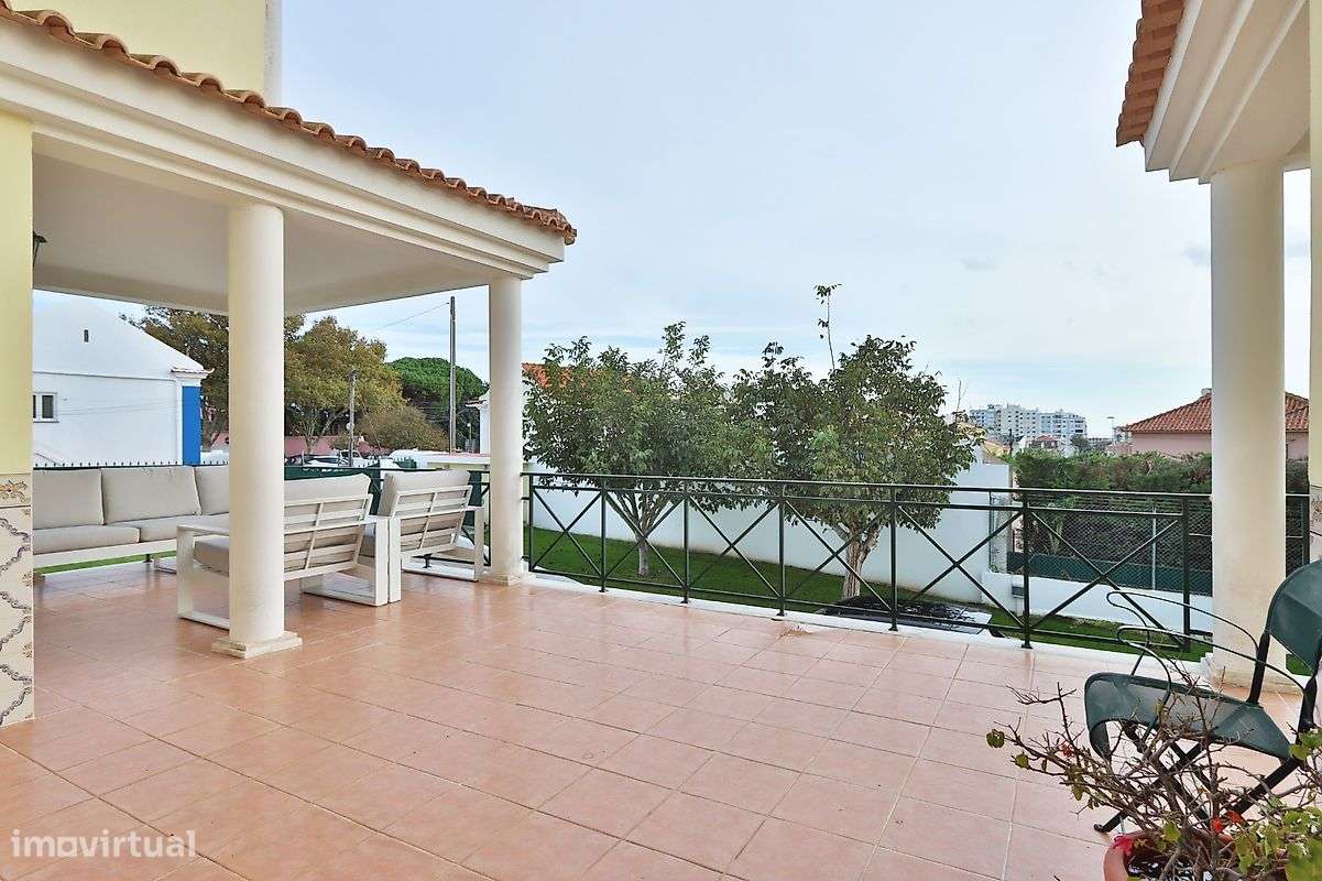 Moradia T4 para venda-9