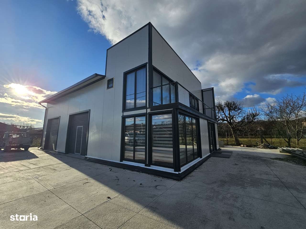 Vand Hala+Birou+Garsoniera su 190 mp Noua 2025 - Imagine principală: 3/16