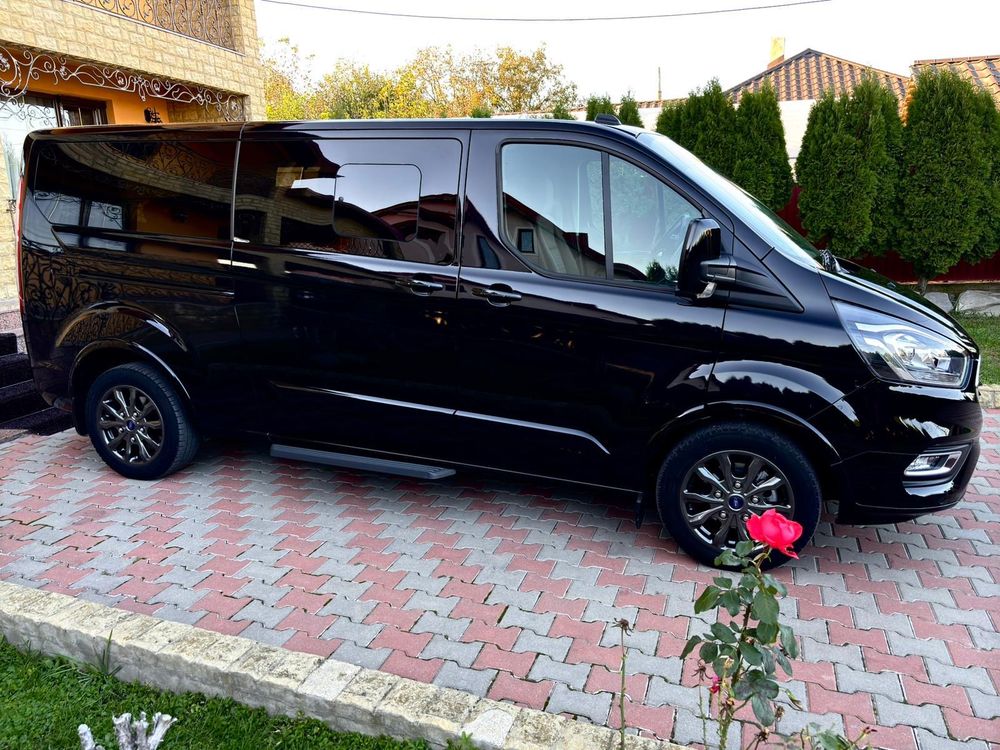 Ford Tourneo Custom ver-bus-320l-2-0-ecoblue-170-cp-8at-l2h1-fwd-titanium 2023