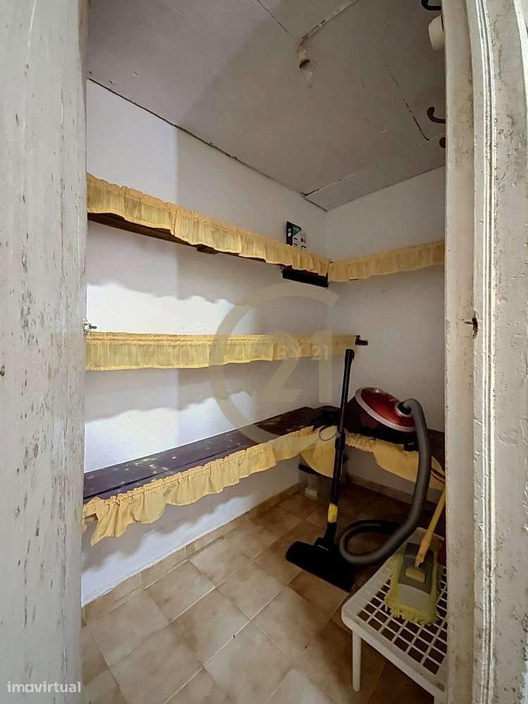 Casa T3 em Cinco Ribeiras, Angra do Heroísmo - 165.000€-24