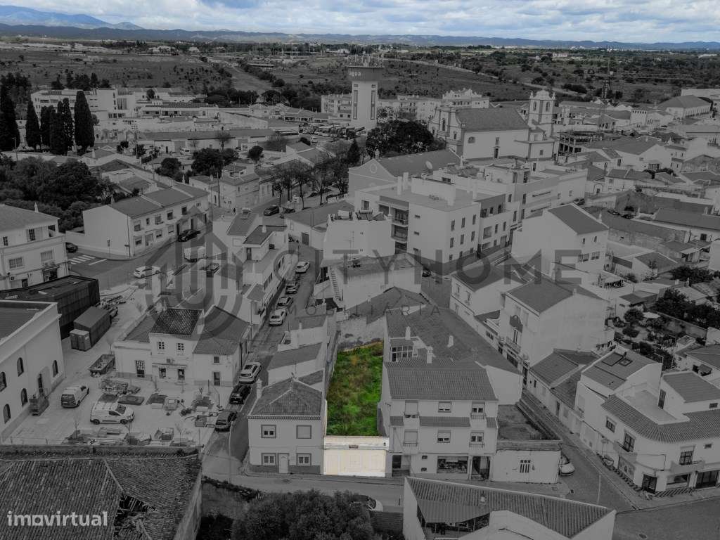 Ruína com Projeto em Aprovação - Casa Loko | T3 | Lagoa-3