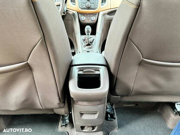 Opel Zafira Tourer 2.0 CDTI Start/Stop Cosmo - 11