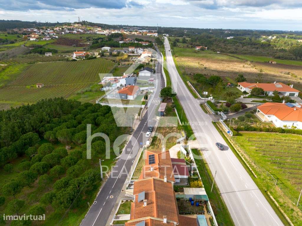 Moradia T4 Premium com 3 WC, Garagem e 1000 m² de Terreno - AZOIA |... - Grande imagem: 5/44