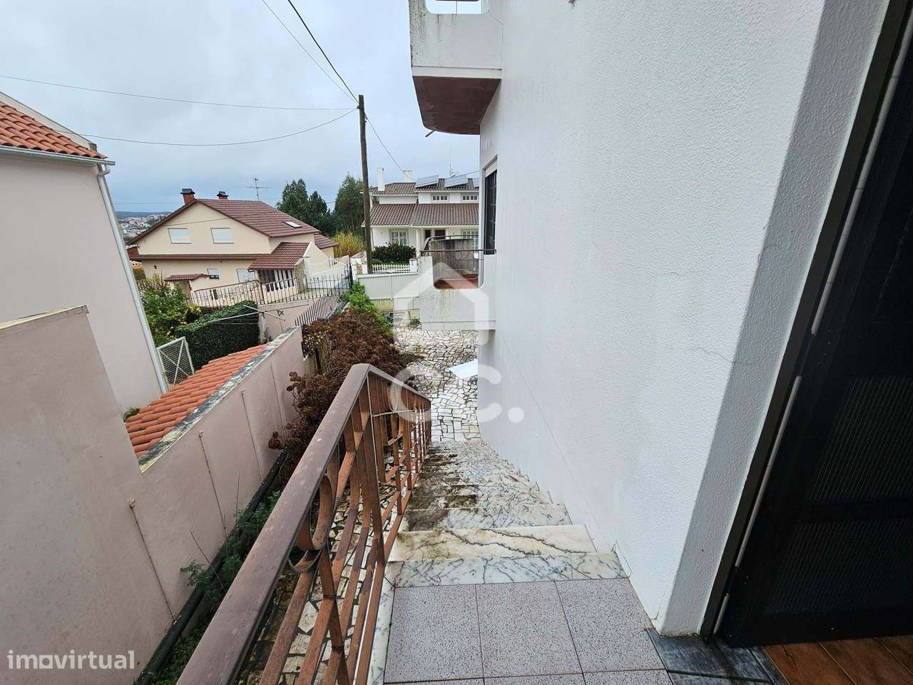 Vende -se Moradia T5 - Grande imagem: 5/24