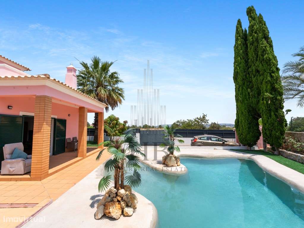Moradia T4 com Piscina |Armação Pera |Faro - Grande imagem: 3/60