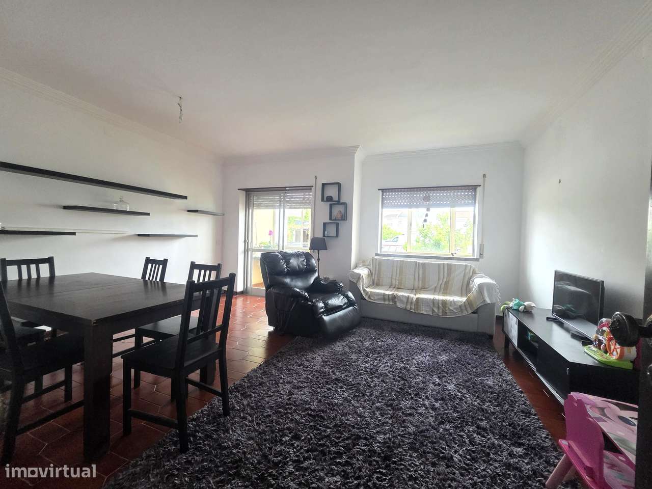 Simpático Apartamento T2 em andar de Moradia-41