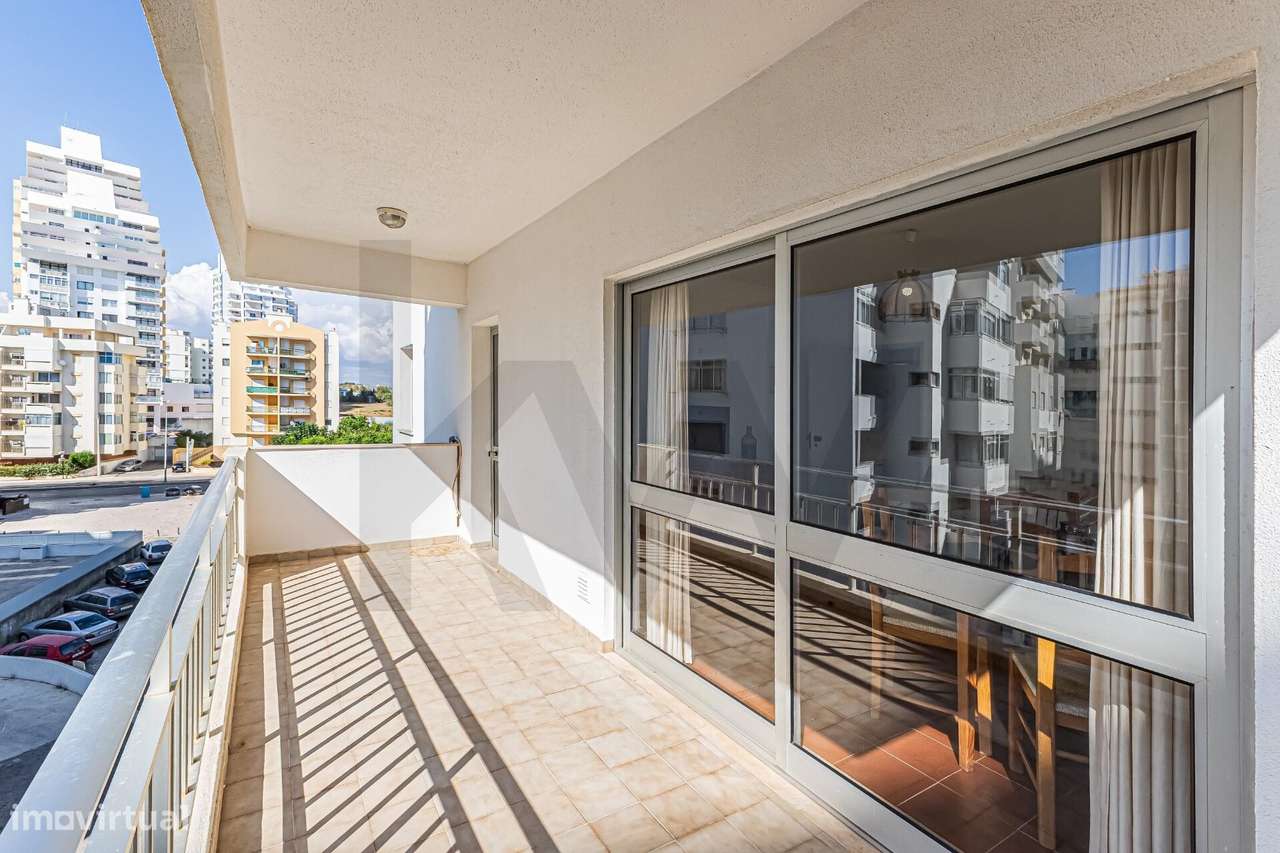 Apartamento T1 bem no Centro de Armação de Pêra - Algarve-17