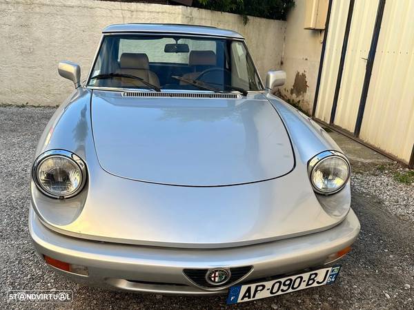 Alfa Romeo Spider 2.0 - 1