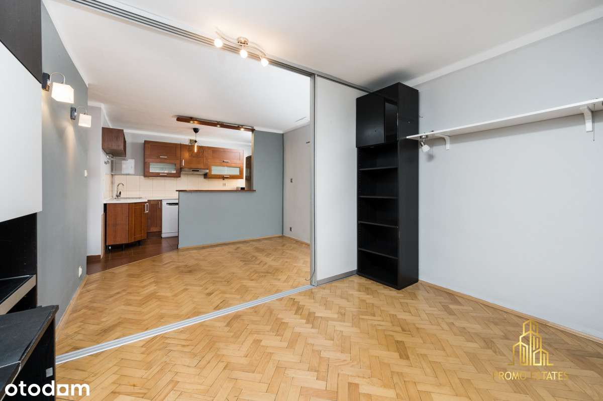 Przestronne dwa pokoje, blisko pętli - Weissa-2