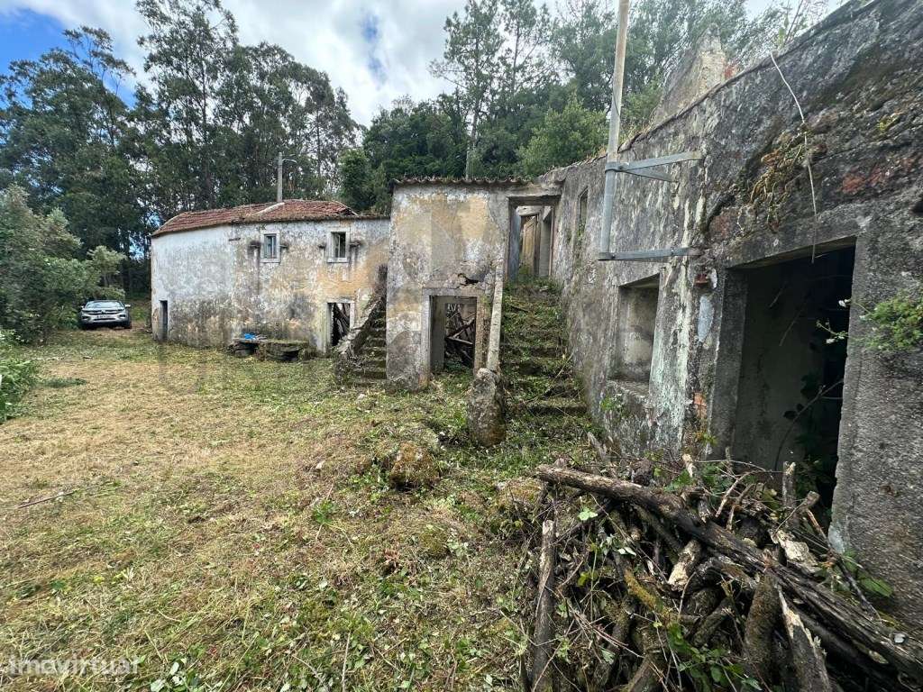 Moradia em Ruína P/Recuperar, Lousa - Loures, 178 m2-1