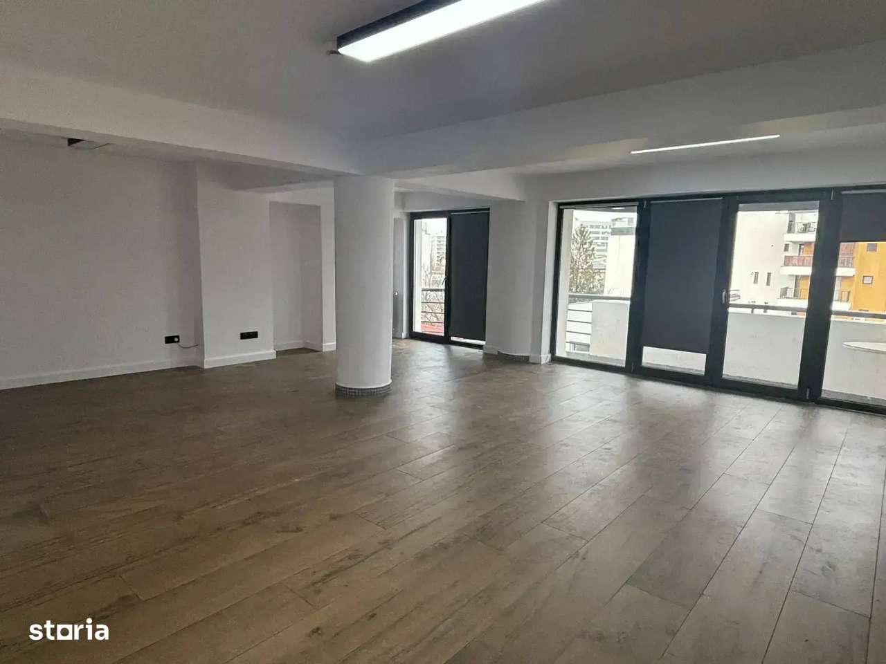 Inchiriere Birouri | Cladire Recent Renovata | 500 m Metrou 1 mai - Imagine principală: 2/18