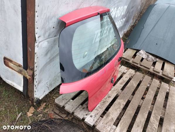 TOYOTA YARIS I KLAPA BAGAŻNIKA SZYBA - 4