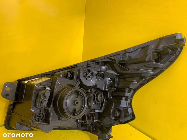 LAMPA PRAWA PRZÓD RENAULT TRAFIC III 3 ZWYKŁA EU - 5