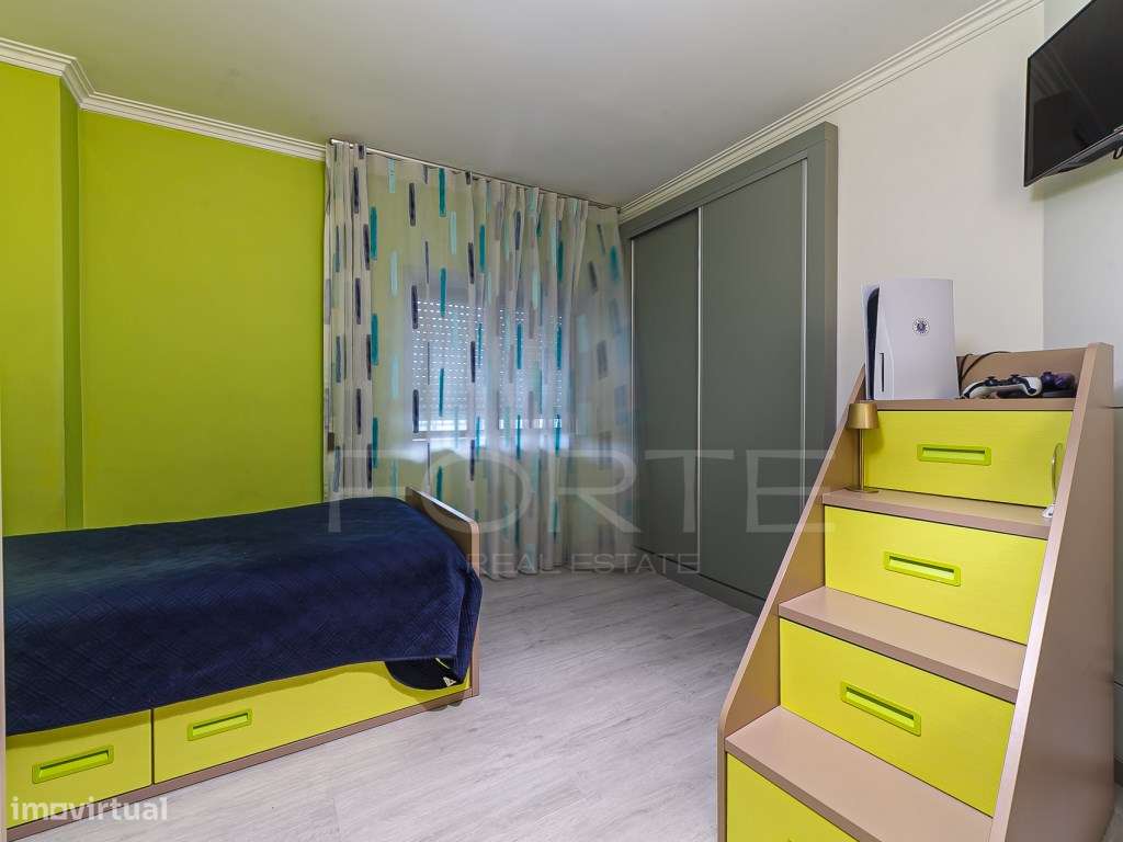 Apartamento T2 em São João da Madeira-25