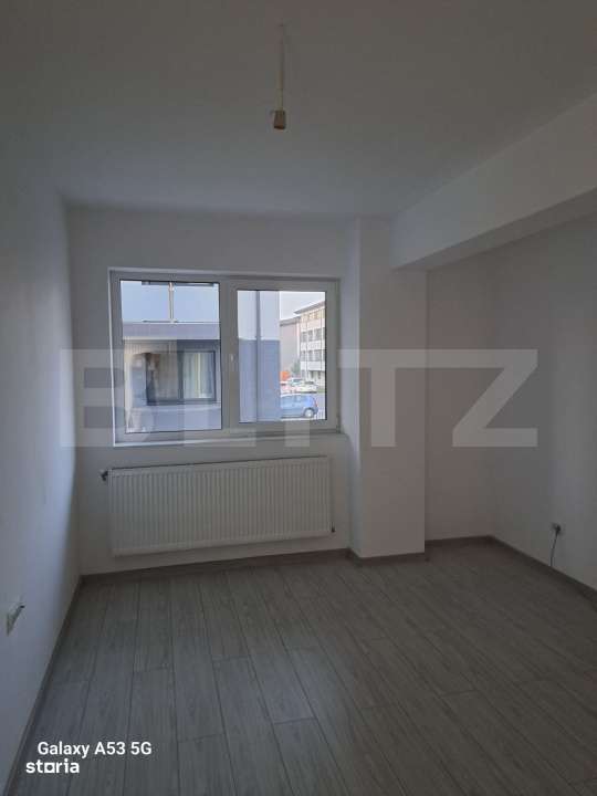 Vanzare apartament 3 camere decomandat - Imagine principală: 4/9
