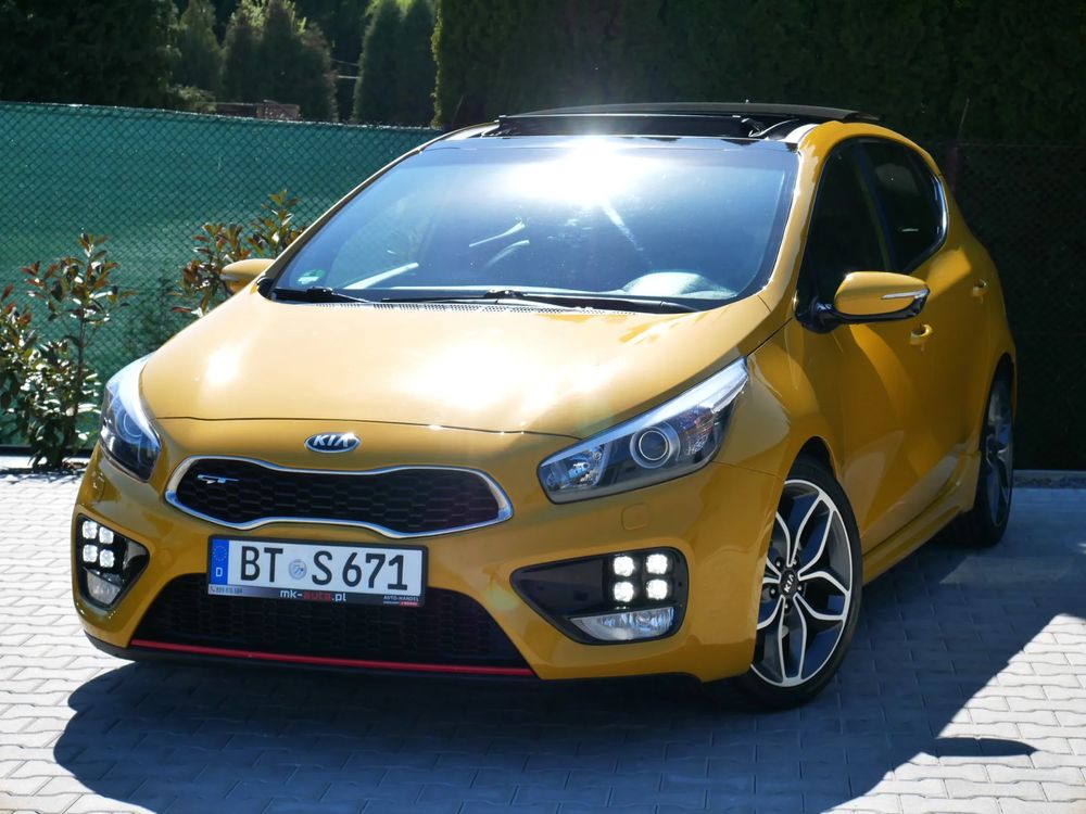 Kia Ceed II 1.6 T-GDI GT-Challenge 2016