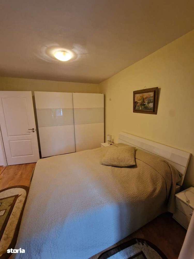 Ap 4 camere decomandat 72 mp 2 balcoane etaj 2 Calea Dumbrăvii/ Dioda-7