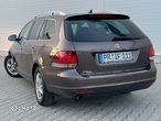 Volkswagen Golf 1.6 TDI DPF DSG Style - 8