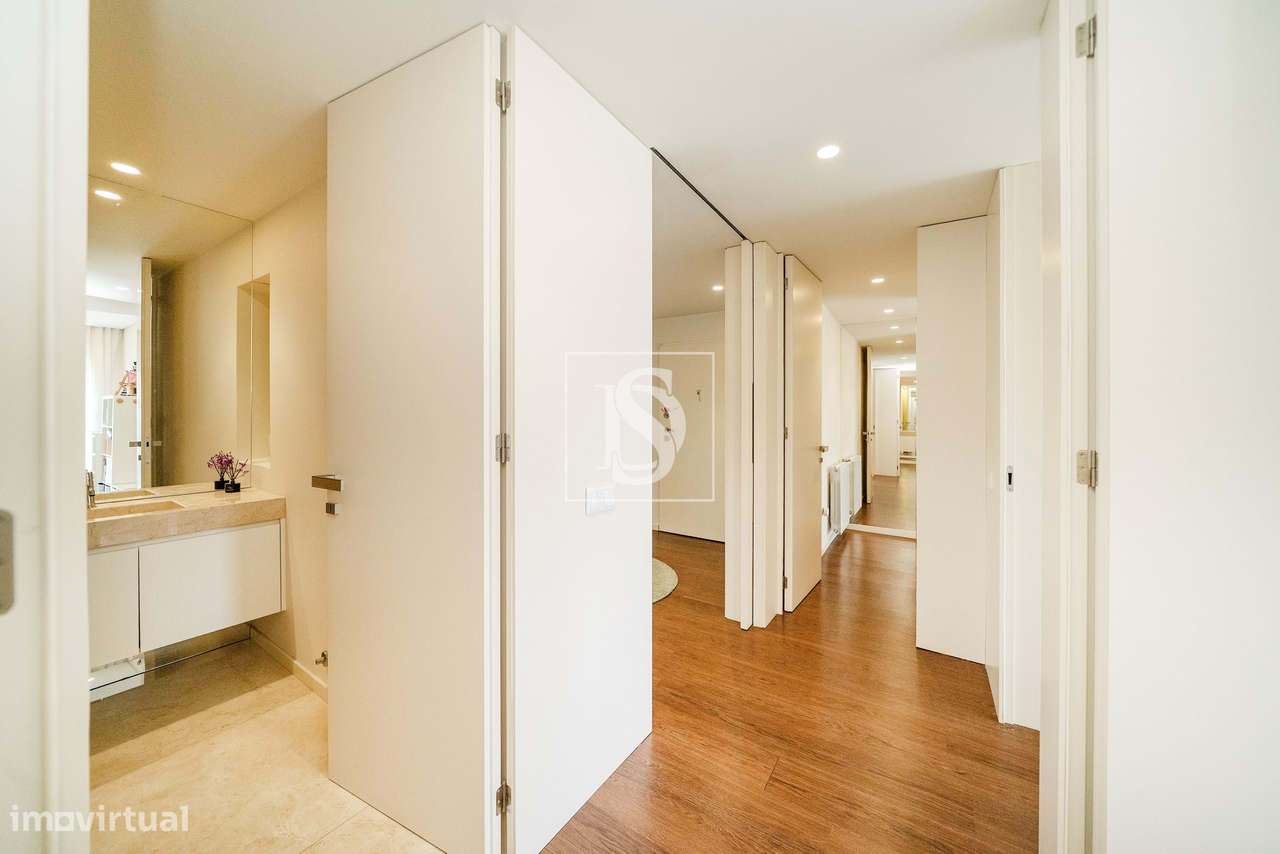 Apartamento T4 de Luxo, no Mira Rio 3, em Barcelinhos-45