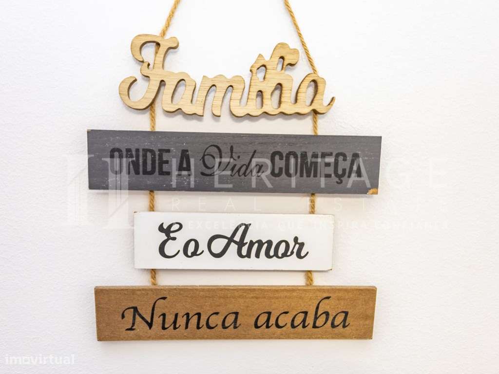 Apartamento T3 Remodelado com Suíte Baixa da Banheira-23
