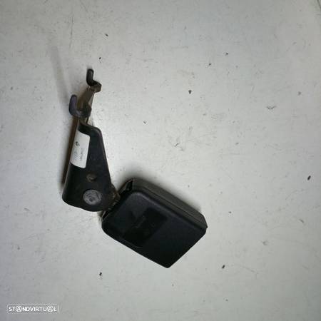 Encaixe Do Cinto Renault Megane Ii Grandtour (Km0/1_) - 2