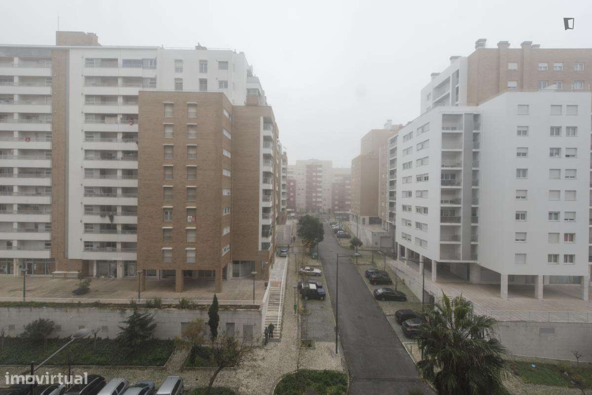 Apartamento com 1 quartos - localizado em Lumiar Lisbon - Grande imagem: 4/6