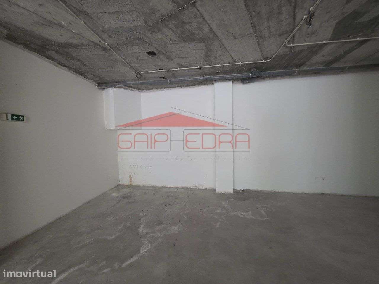 Imóvel Comercial em Buarcos - Boa Visibilidade - Grande imagem: 3/21