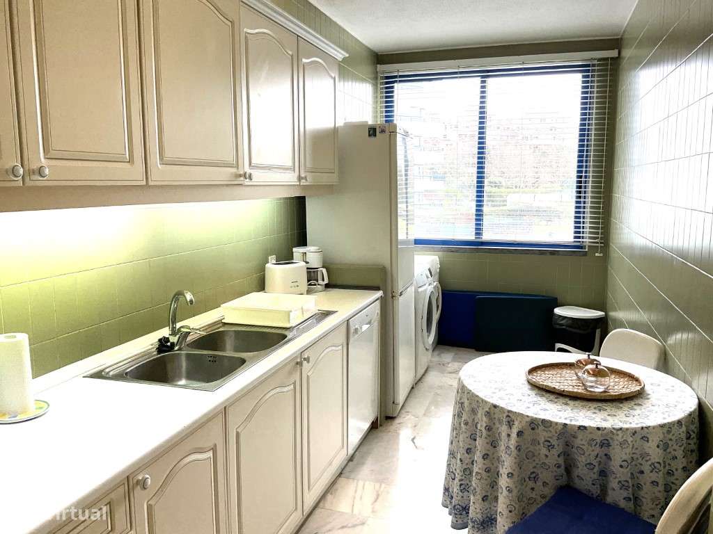 Apartamento T2, arrendamento, mobiliado, condomínio piscina, Cascais - Grande imagem: 5/16