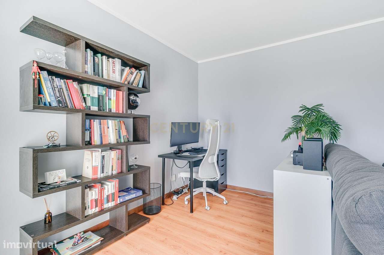 Fantástico T2 Alta de Lisboa-6