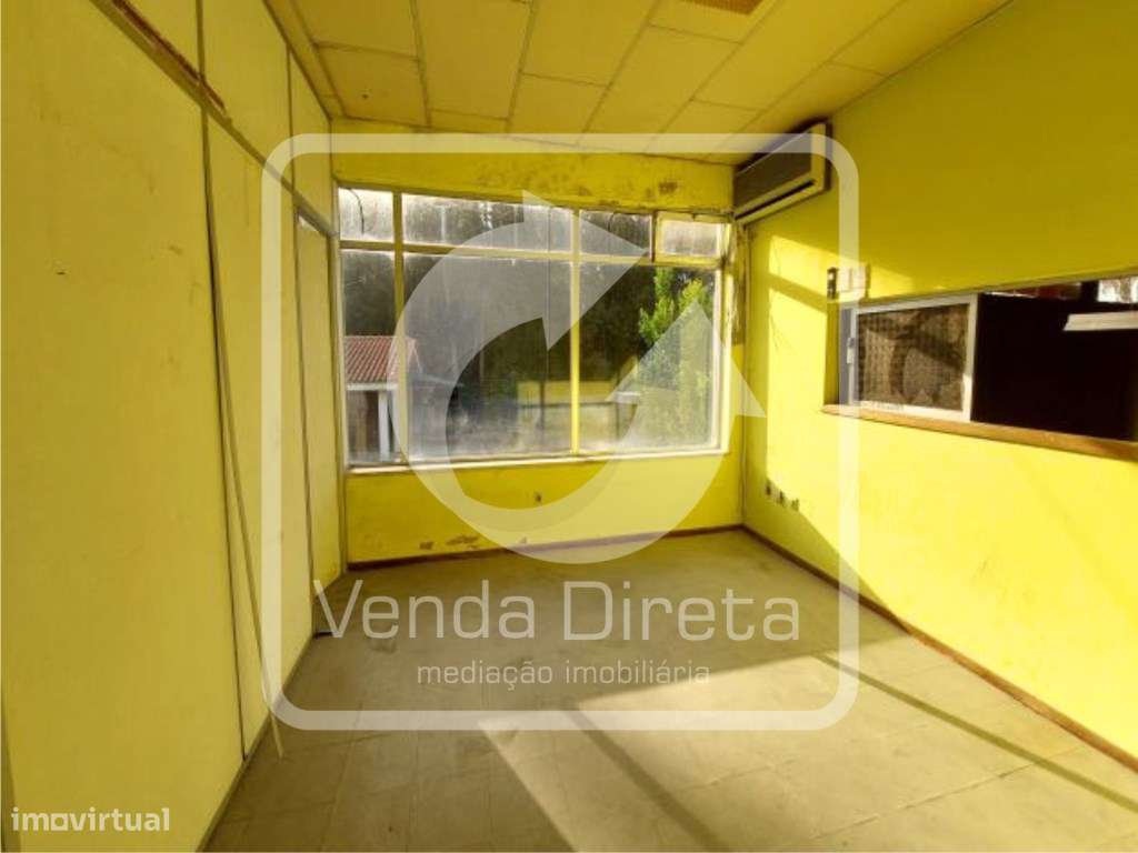 Moradia T5 com Piscina + Armazém | Terreno com 5.000 m² | Vila Nova...-22