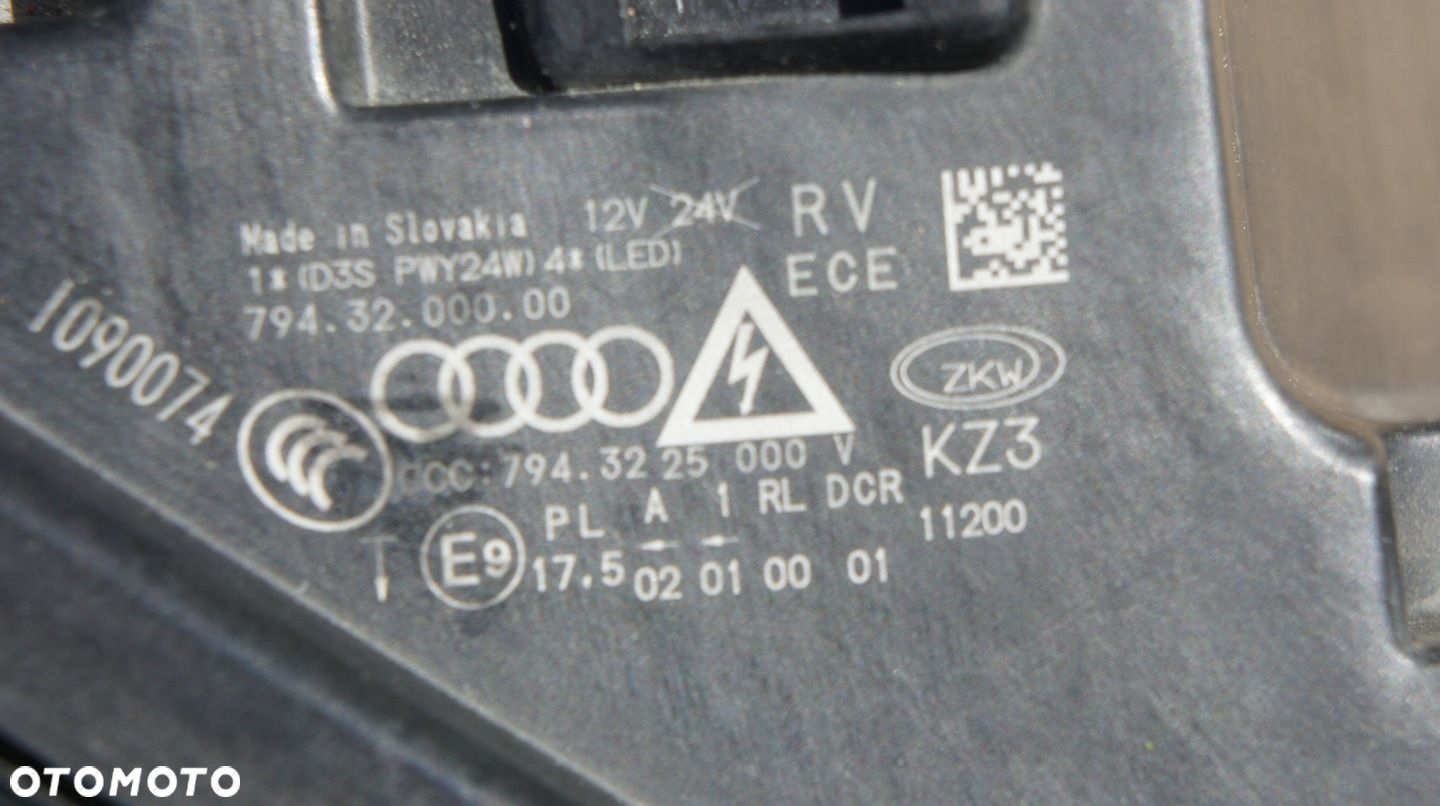 PRZEDNIA PRAWA LAMPA AUDI A1 8XA XENON LIFT - 5