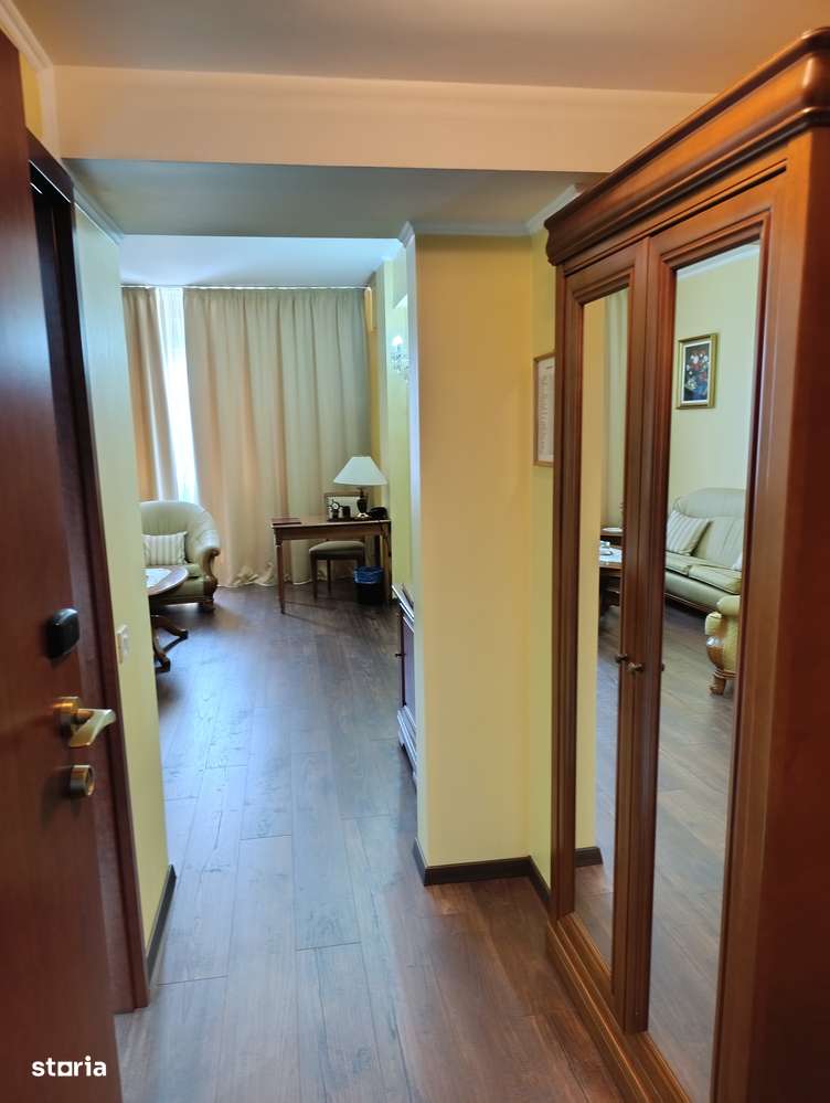 Hotel ultracentral, 4stele, piscina, parcare, Oradea-5