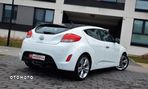 Hyundai Veloster 1.6 Premium - 10