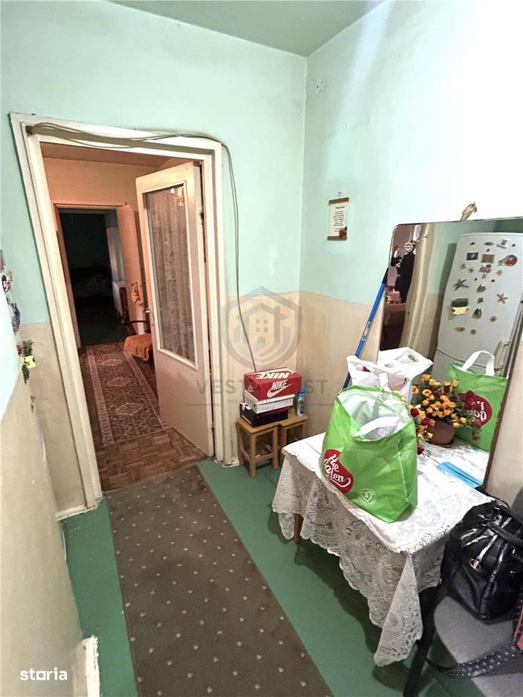 Apartament cu 2 camere, semidecomandat, zona Rogerius - Imagine principală: 5/6