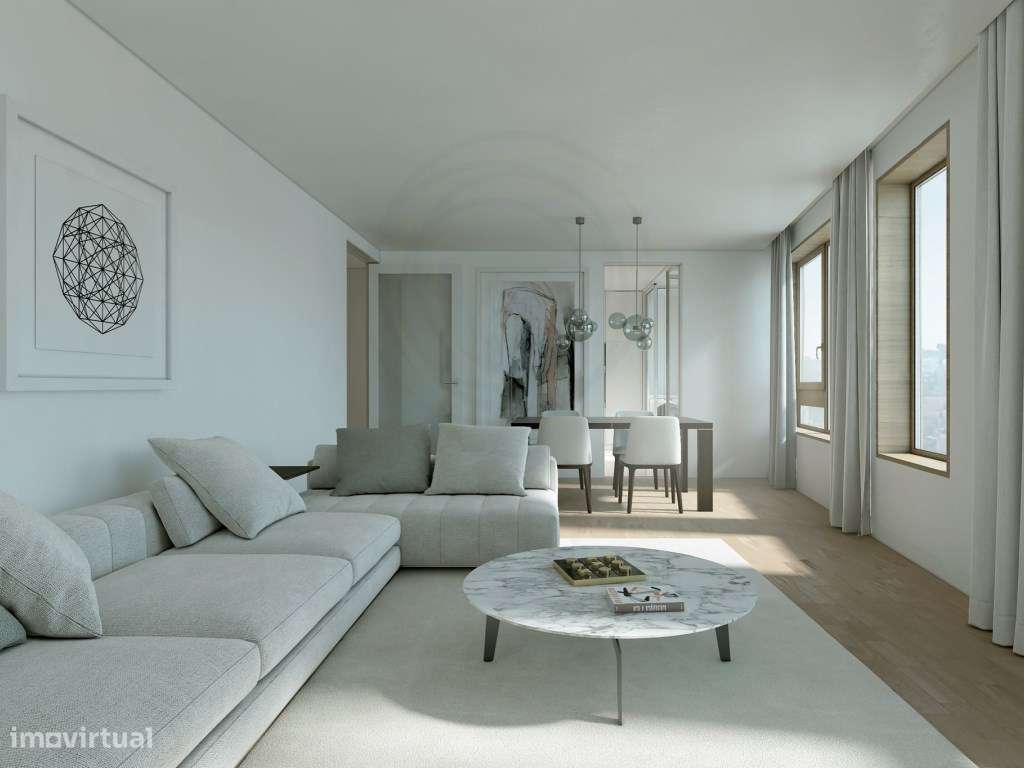 Fantástico T3 com 2 Lugares de Garagem no centro do Porto (Constitu...-5