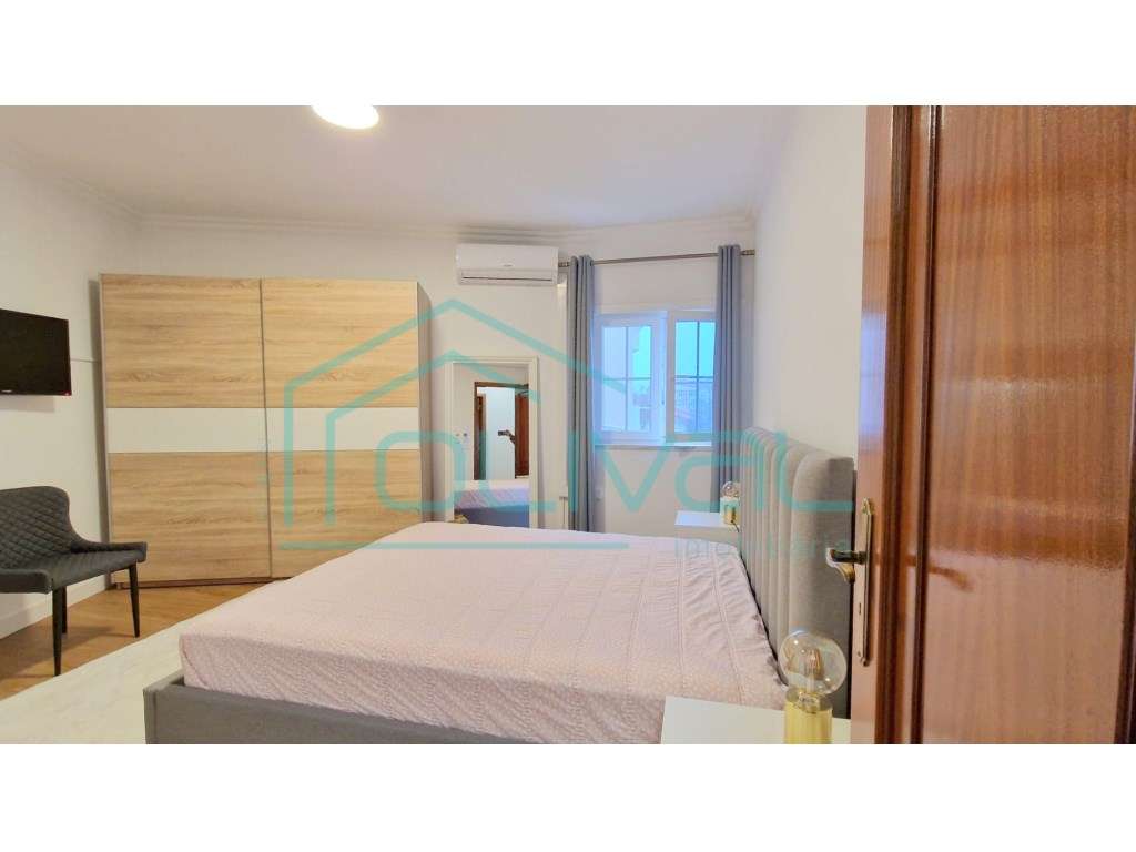 T3 com parqueamento Samora Correia-14